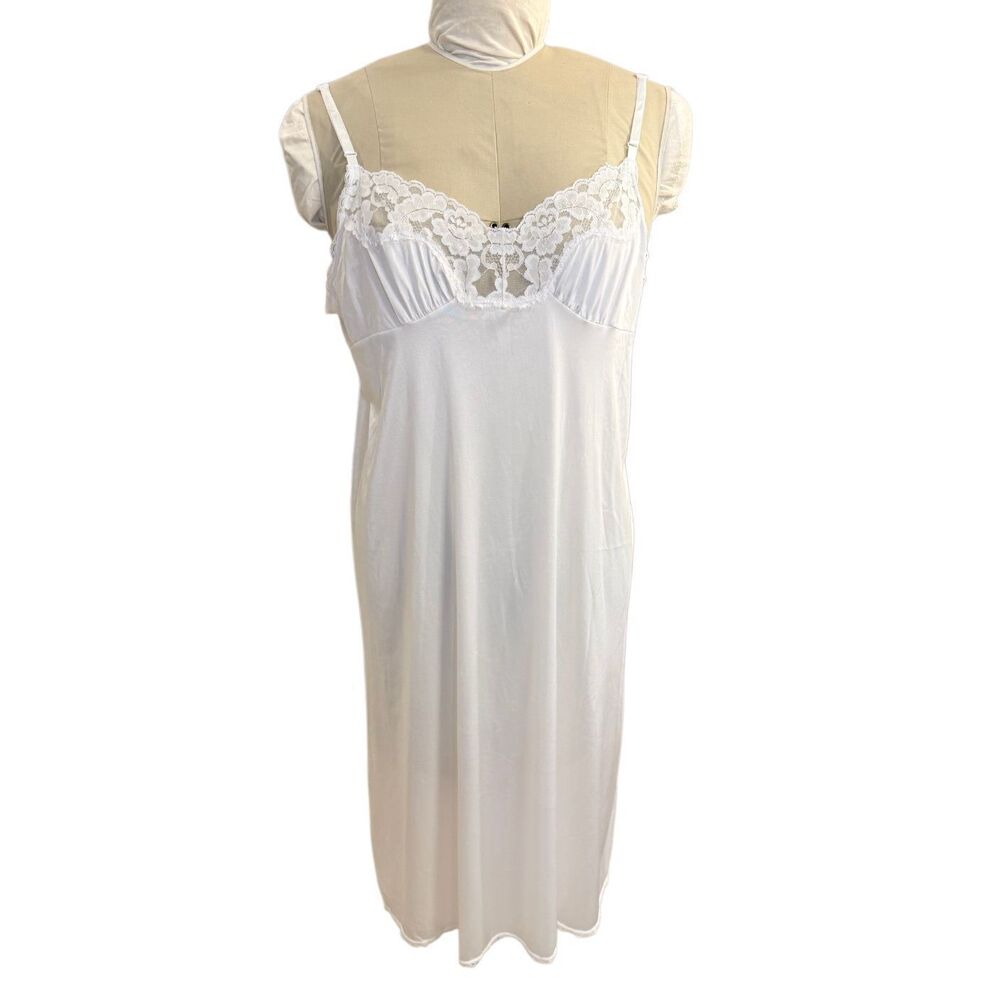 Vasarette White Nightgown Slip Lace Accents Sz. 28 Vintage Sexy Lingerie